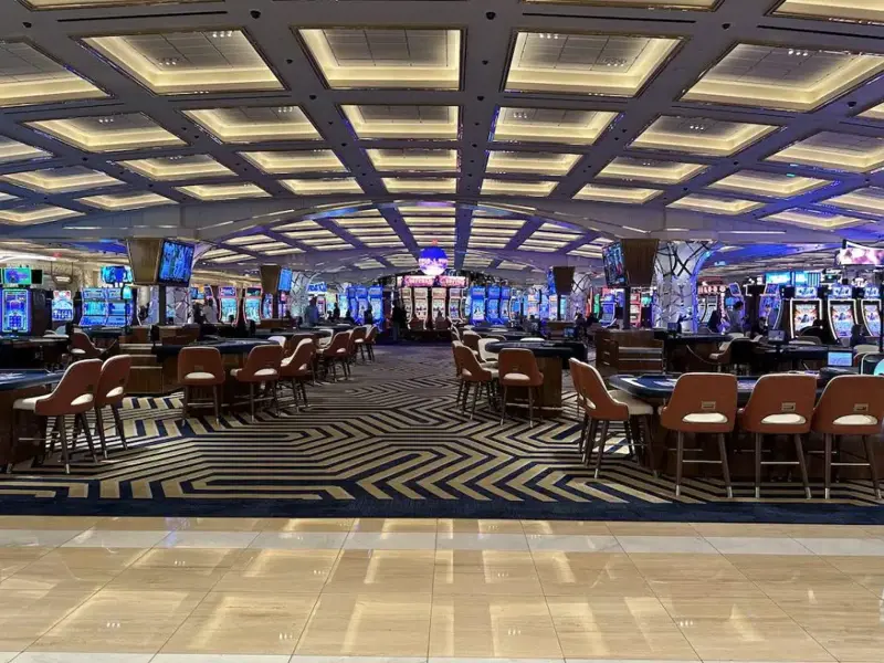 Casinovloer Resorts World 1024X768