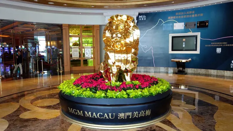 MGM Casino Macau Ornament 2