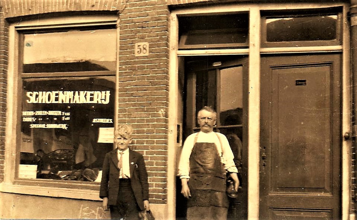 Adriaan Stultjes Met Zoon Schoen En Laarzenmaker Bickersgracht Amsterdam 1933 MIJN OVERGROOTVADER