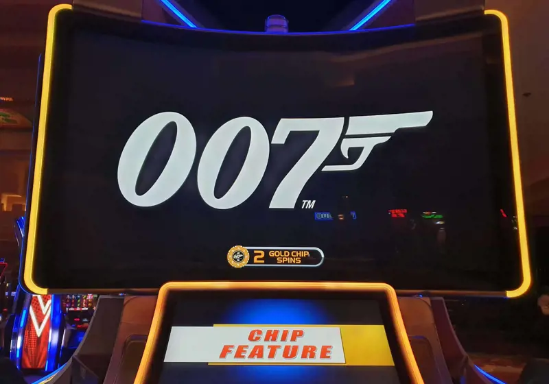 Tweede Scherm James Bond2 Comp