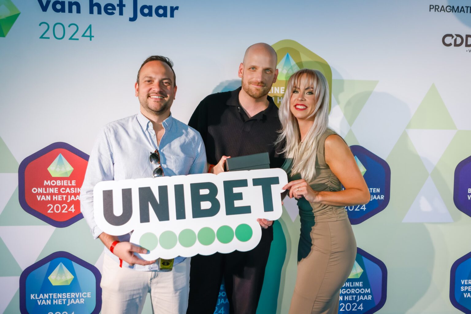 Play Internet poker at the Unibet British