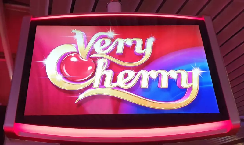 Logo Very Cherry Comp