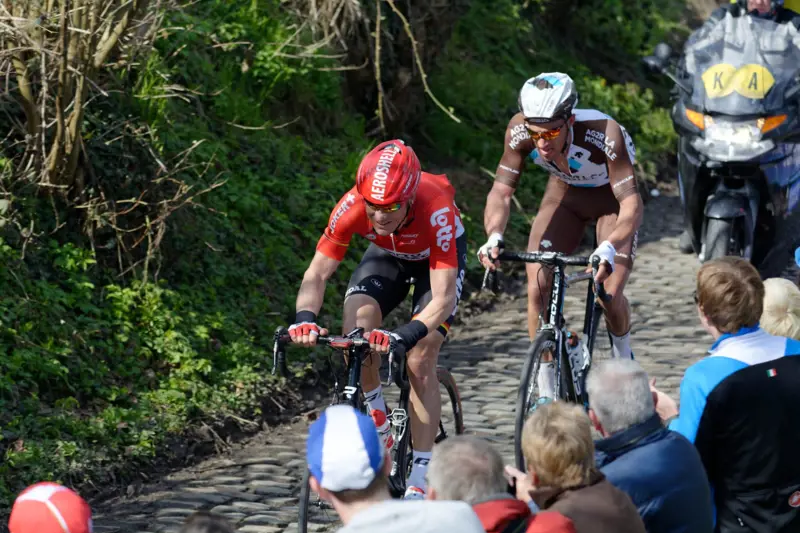 Ronde Van Vlaanderen 2015 Oude Kwaremont 16867149368 Scaled