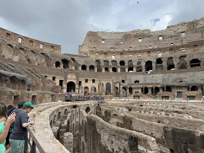 Binnen In Colosseum