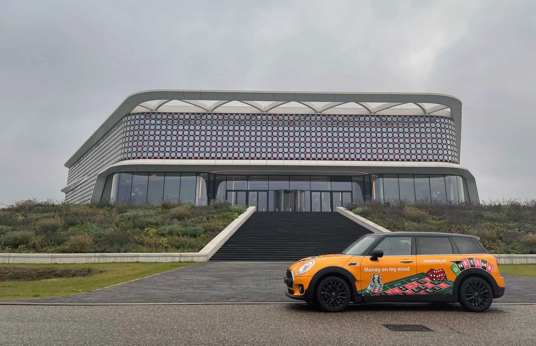 Onetime auto voor Holland Casino in Venlo