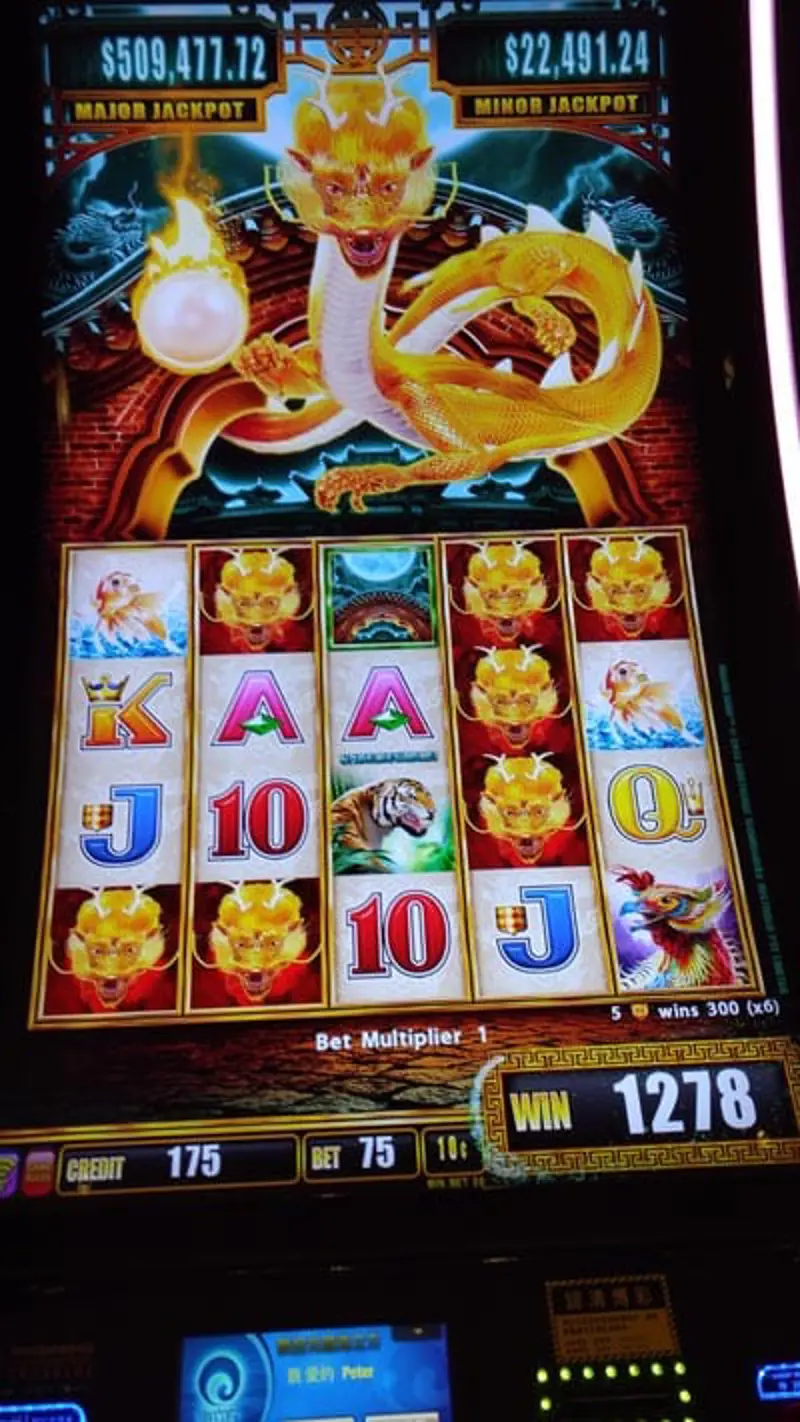 Casino Oceanus Slot Machine